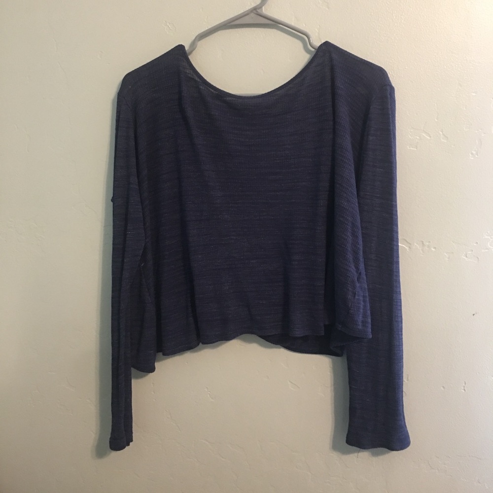 Backless long sleeve sweater.